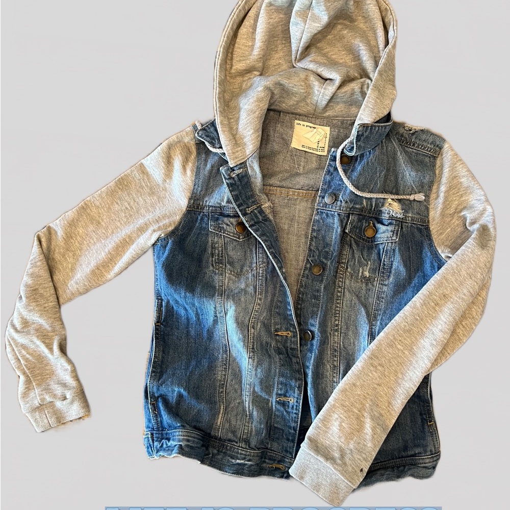Life In Progress Blue Jean & Sweatshirt hoody jacket size SM